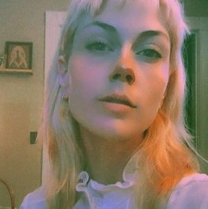 Meet your Posher, Alyssa